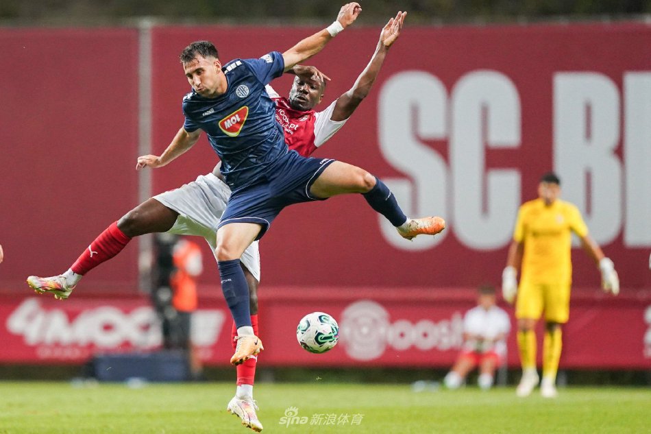 赵睿登赛后 赵睿登赛后