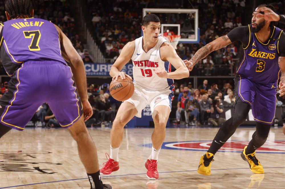 有着深厚足 有着深厚足